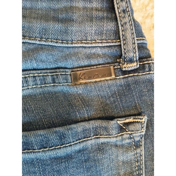 Kancan Women's "Cassandra" Mid Rise Super Skinny Frayed Distressed Sz 23 Raw Hem - Picture 8 of 13